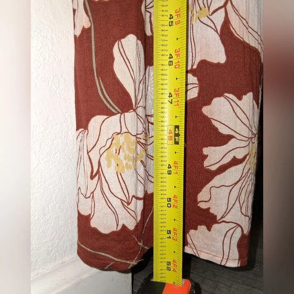 GAP Floral Maxi Dress in Red and Cream - Picture 7 of 8